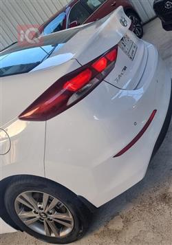هیوندای ئەلەنترا